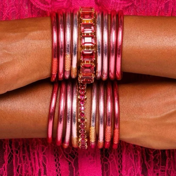 BuDhaGirl CAROUSEL PINK ALL WEATHER BANGLES® (SET 4) - SERENITY PRAYER Small NWT - Picture 2 of 3